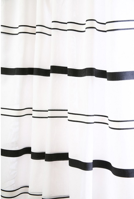 Philadelphia interior designer Glenna Stone black and white fabrics Pindler Bellevue Domino Platinum-Indoor-outdoor