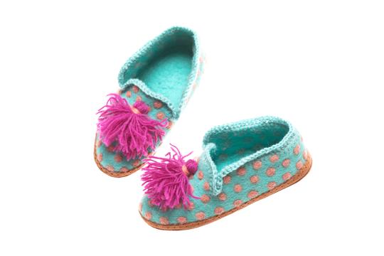 2020 holiday gift guide turquoise polka dot slippers Style Camp